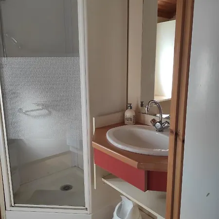 Dans Avec Piscine